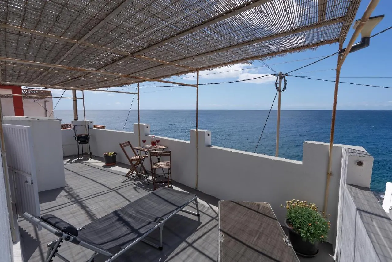 Romantic Cave With Big Terrace Overlooking The Sea Santa Cruz de Tenerife Apartment