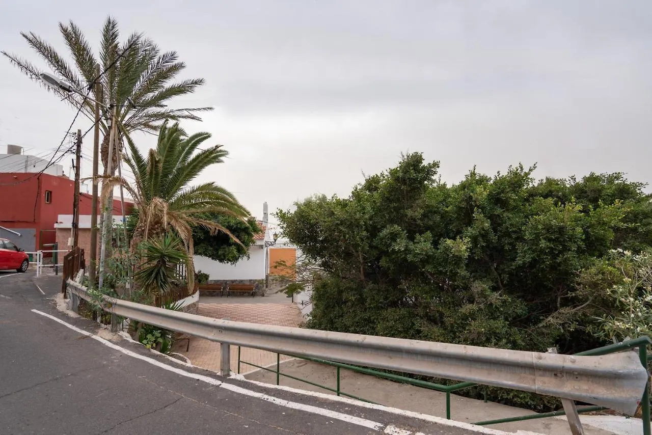 Apartment Romantic Cave With Big Terrace Overlooking The Sea Santa Cruz de Tenerife Spain